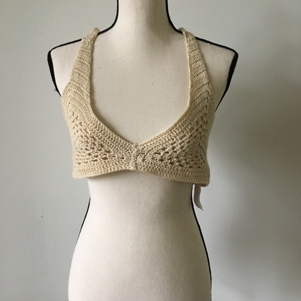 INDIE Sunburst Crochet Halter Hoodie